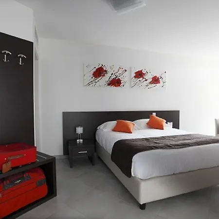 Hotel Royal - Luxury Hotel, Residence, &