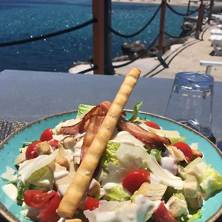 Hotel Royal - Luxury Hotel, Résidence, Beach&spa 4*