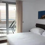 מלון Royal - Luxury Hotel, Residence, & אנטיב