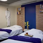 Royal - Luxury Hotel, Residence, & אנטיב