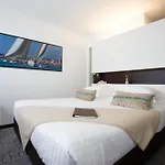 מלון Royal - Luxury Hotel, Residence, & אנטיב