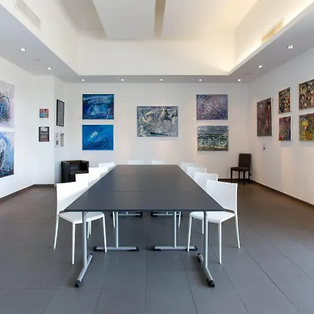 Hotell Royal - Luxury Hotel, Residence, & 4*