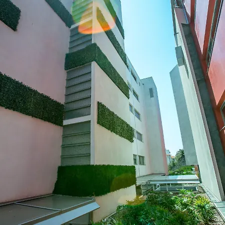 Hotell Royal - Luxury Hotel, Residence, & Antibes