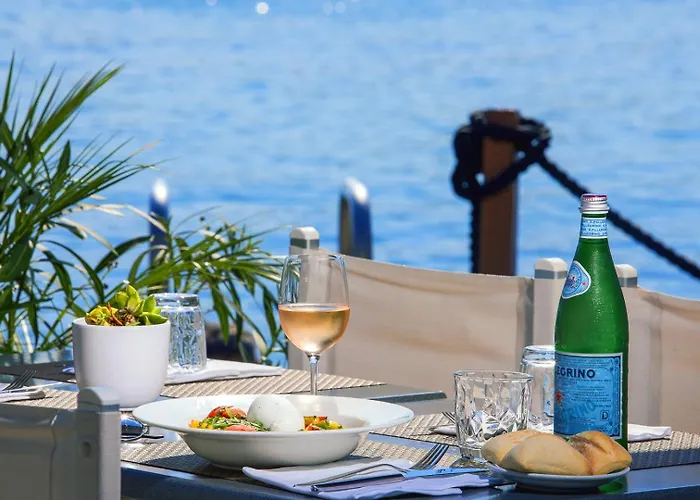 ロイヤル ラグジュアリー レジデンス ビーチ ＆ スパ ホテル アンティーブ