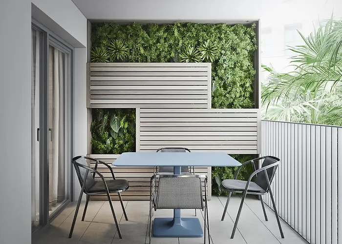 ロイヤル ラグジュアリー レジデンス ビーチ ＆ スパ アンティーブ