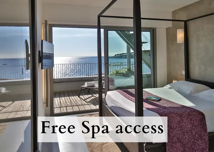 Royal - Luxury Hotel, Residence, &