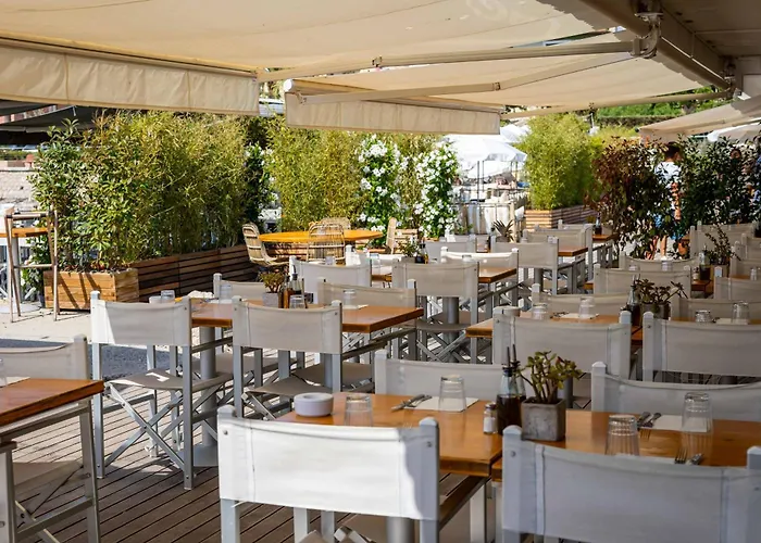 ホテル ロイヤル ラグジュアリー レジデンス ビーチ ＆ スパ 4*